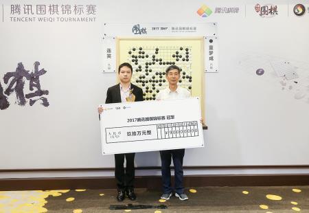 WSOP附加赛女选手登顶创造历史 TWT童梦成险胜连笑再夺冠