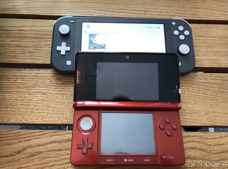 Switch Lite与历代掌机对比 比原版小太多接近PSV